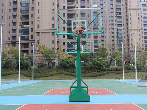 篮球架如何正确使用及保养